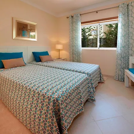 Oasis Parque Country Club 3* Портіман