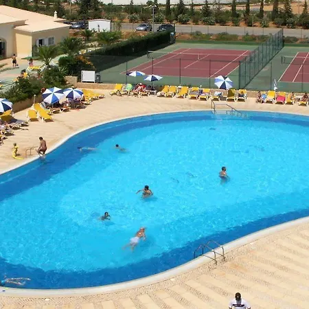פארק נופש Oasis Parque Country Club פורטימאו