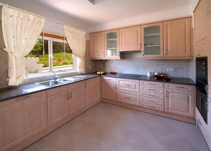 Oasis Parque Country Club פארק נופש 3*