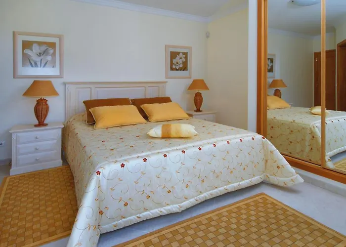 Oasis Parque Country Club 3*