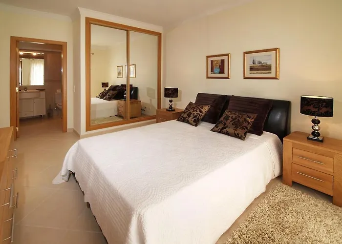 منتزه العطل Oasis Parque Country Club بورتيماو