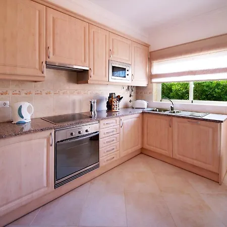 Aldeamento Turístico Oasis Parque Country Club Portimão