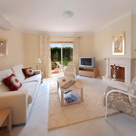 Feriepark Oasis Parque Country Club 3*