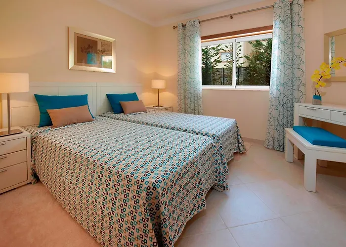 Oasis Parque Country Club 3* Portimão